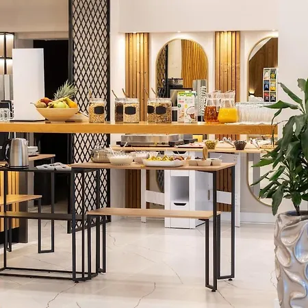 Divine Mountain - Parking - * Банско